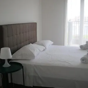 tourism-e-business-superior-rooms.hotelinveneto.com/